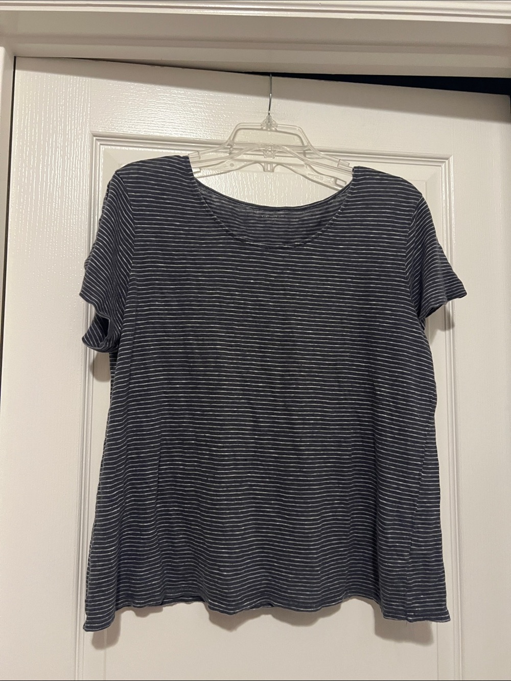 Women’s Striped Cold Shoulder Short-Sleeve Tee - Navy/White